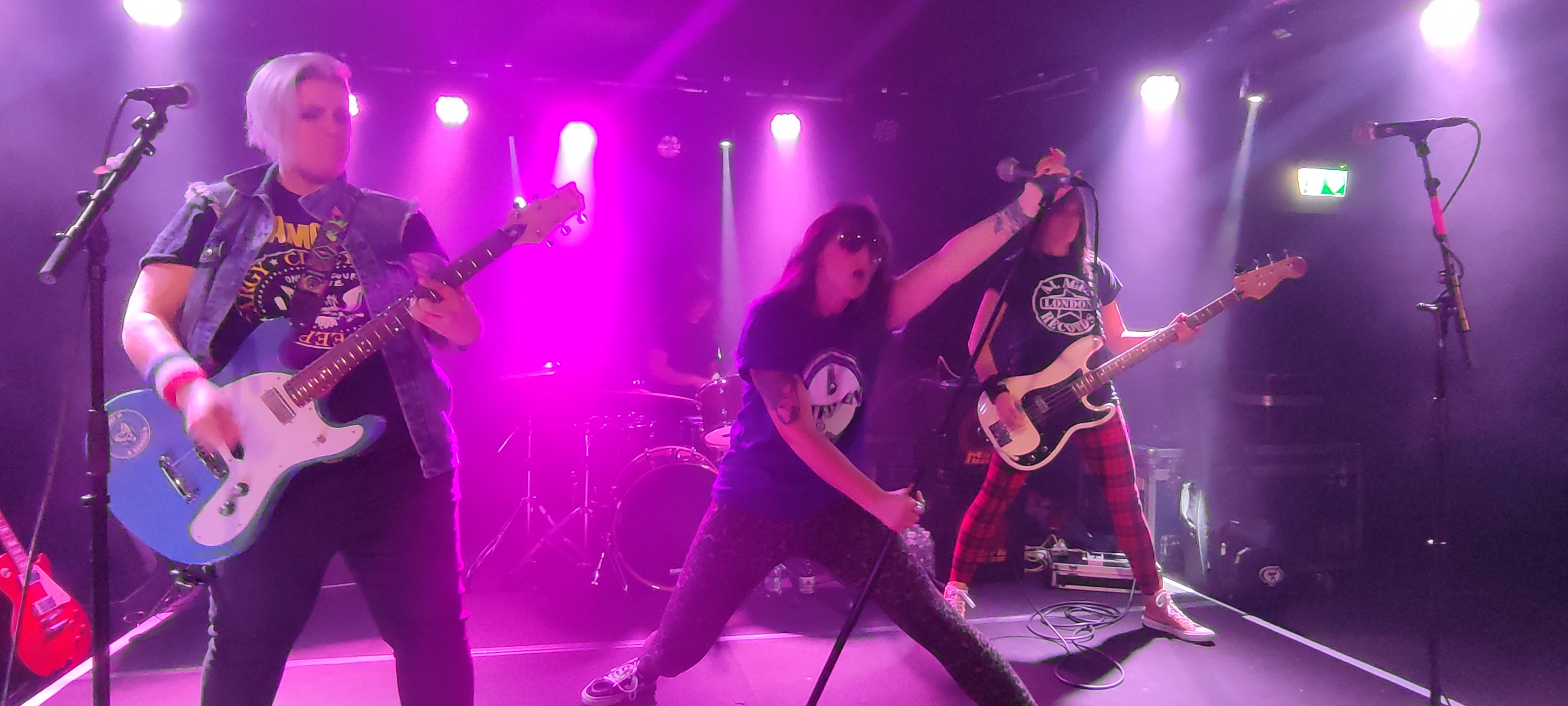 Ramonas2025-10-22RatingerHofDusseldorfGermany (7).jpg